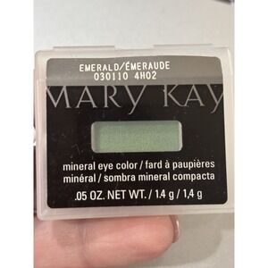 Mary Kay Mineral Eye Color Emerald #030110 Discontinued